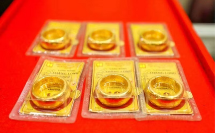 Giá vàng ngày 20/5: Đồng loạt lao dốc