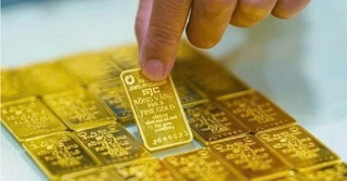 Giá vàng ngày 21/5: Tiếp tục lao dốc