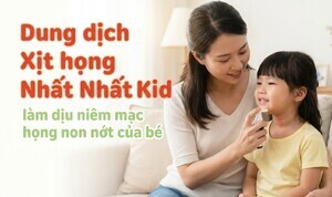Dung dịch Xịt họng Nhất Nhất Kid làm dịu niêm mạc họng non nớt của bé