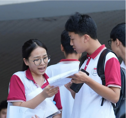 Điểm thi, điểm chuẩn vào lớp 10 Hà Nội năm 2026: Đây là nhóm trường sẽ cạnh tranh khốc liệt