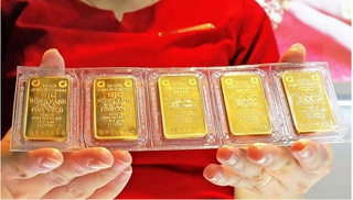 Giá vàng ngày 15/6: Trong nước và thế giới đảo chiều