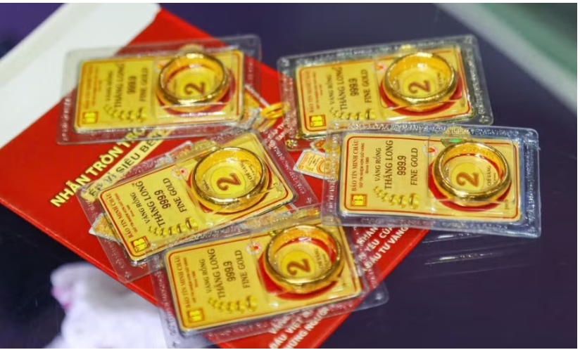 Giá vàng ngày 26/6: Trong nước và thế giới đảo chiều