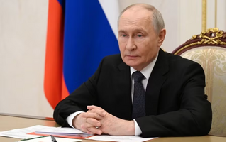 Tổng thống Putin tiếp tục gia hạn lệnh cấm xuất khẩu dầu mỏ Nga