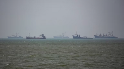 Mỹ ra yêu cầu mới với Iran về eo biển Hormuz