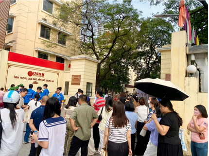 Điểm chuẩn đại học năm 2026 dự kiến mới nhất: Nhiều trường top đầu đồng loạt giảm, có ngành hạ tới 3 điểm