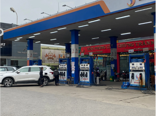 Bộ Công Thương yêu cầu kiểm tra doanh nghiệp bán lẻ thiếu xăng dầu