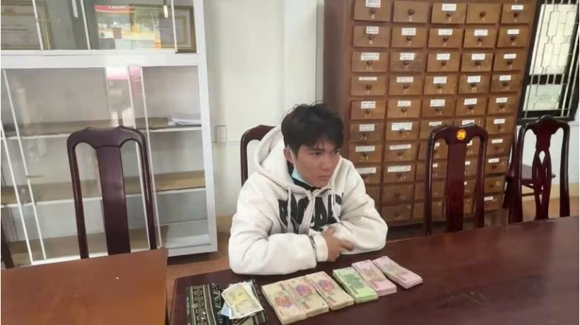 Bắt nam thanh niên ‘cuỗm’ hơn 80 triệu đồng tại đám cưới