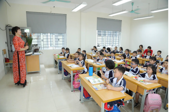 Đẩy nhanh sắp xếp mạng lưới trường học trước năm học mới