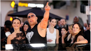 Vin Diesel khóc vì cái kết của “The Fast and the Furious”