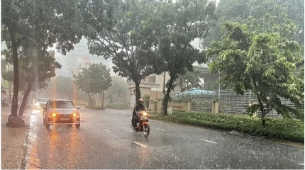 Dự báo thời tiết ngày 22/8: Bắc Bộ mưa dông, Trung Bộ nắng nóng