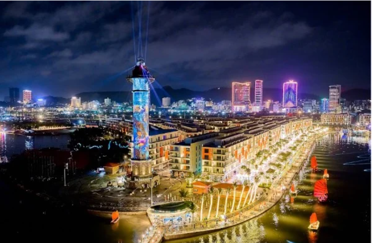 Bỏ túi loạt tọa độ ăn chơi, check-in và xem pháo hoa rực rỡ dịp nghỉ lễ 2/9