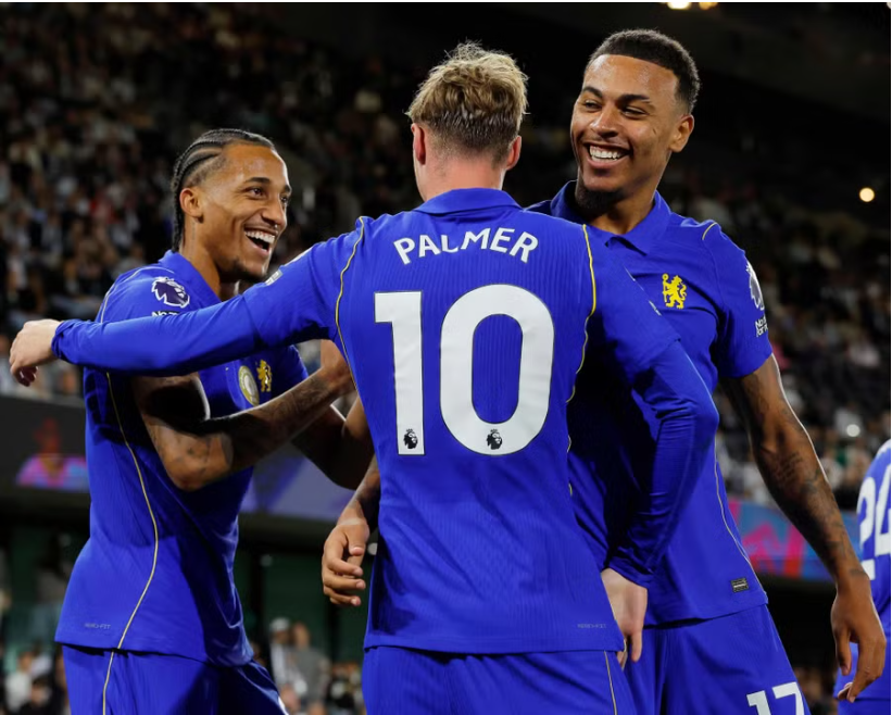 Chelsea thắng nghẹt thở ngày HLV Xabi Alonso ra mắt