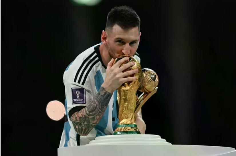 Messi chia tay tuyển Argentina