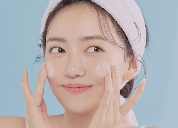 Vạch trần những hiểu lầm tai hại về sữa rửa mặt không bọt
