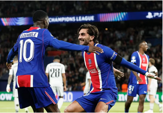 Ferran Torres lập hat-trick, PSG thắng vang dội ngày ra quân Champions League