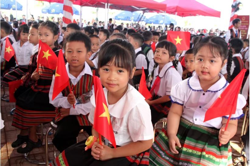 TP Huế thí điểm dạy và học tiếng Lào tại các trường phổ thông biên giới