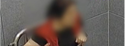 Người phụ nữ 65 tuổi dùng AI 'biến hóa' thành bác sĩ trẻ, lừa người tình hàng chục nghìn USD
