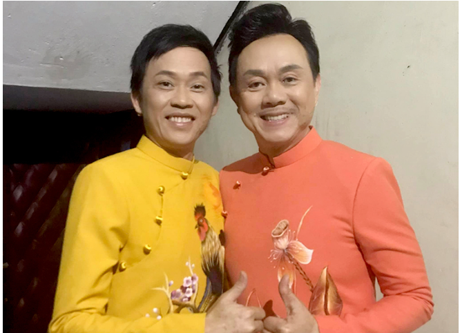 Khoảnh khắc Nghệ sĩ Ưu tú Hoài Linh tưởng nhớ cố danh hài Chí Tài gây xúc động