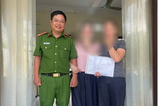Chuyển nhầm gần 1,77 tỷ đồng, người phụ nữ Bắc Ninh vỡ òa khi được Công an Ninh Bình giúp đỡ