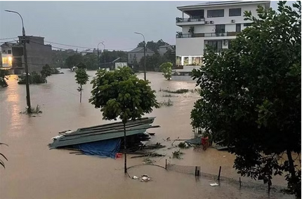Các tỉnh từ Hà Tĩnh đến Quảng Ngãi chủ động ứng phó với mưa lớn, ngập lụt