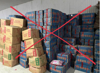 Khởi tố chủ cơ sở ở Hà Nội vì đóng gói bánh kẹo giả xuất xứ nước ngoài