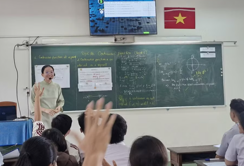 Đưa tiếng Anh thành ngôn ngữ thứ hai, thúc đẩy chuyển đổi số trong trường học