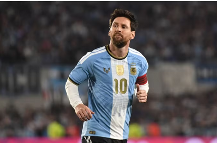 Cựu Chủ tịch Barca bất ngờ chỉ trích Messi