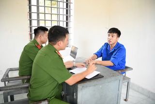 Rửa tiền xuyên quốc gia qua 'chợ đen' tài khoản ngân hàng với thủ đoạn tinh vi