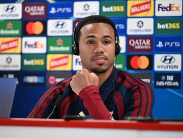 Sao Arsenal trải lòng về cú sút luân lưu đáng quên tại Champions League