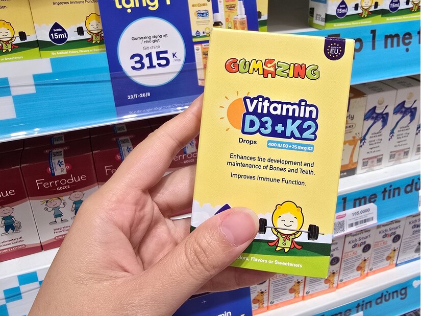 Cho con uống vi chất nhẹ nhàng hơn nhờ dạng bào chế mới