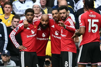 Man Utd lập kỷ lục buồn sau trận hòa Leeds