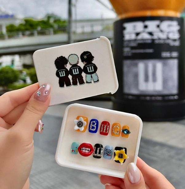 Cơn sốt BIGBANG tại Hà Nội: Chuyên gia trang điểm kín lịch, thu hàng chục triệu đồng mỗi ngày