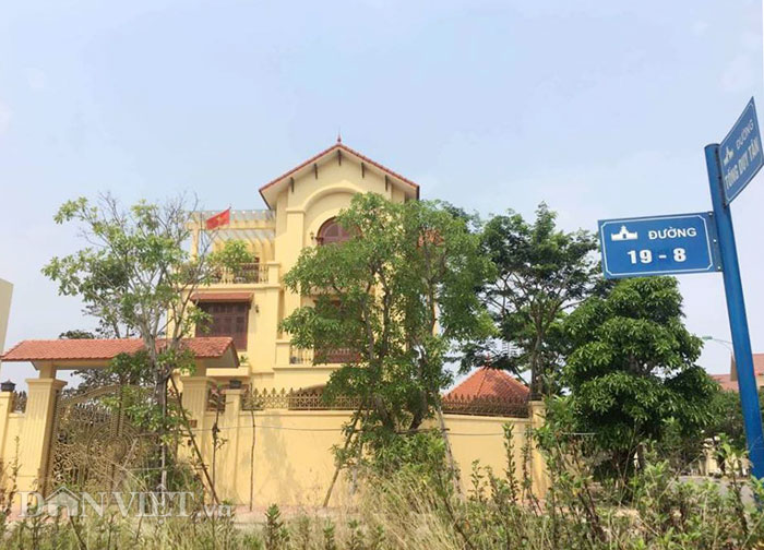 Choáng trước những biệt thự siêu sang tại Quảng Bình