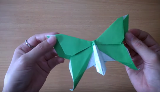 cách gấp con bướm giấy kiểu origami sống động như thật
