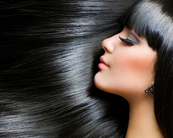 Cách hấp dầu tóc giúp tóc khỏe mạnh và suôn mượt hơn