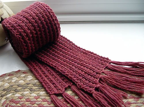 Học cách đan len cơ bản không khó, chỉ cần que đan và cuộn len