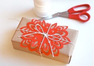 Cách cắt hoa giấy đẹp theo nghệ thuật kirigami của Nhật Bản