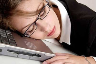 Cách thức khuya không buồn ngủ dễ áp dụng nhất