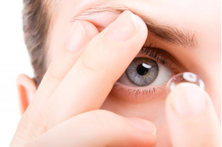 Hiểu đúng về kính chữa cận thị để tránh ‘tiền mất, tật mang’